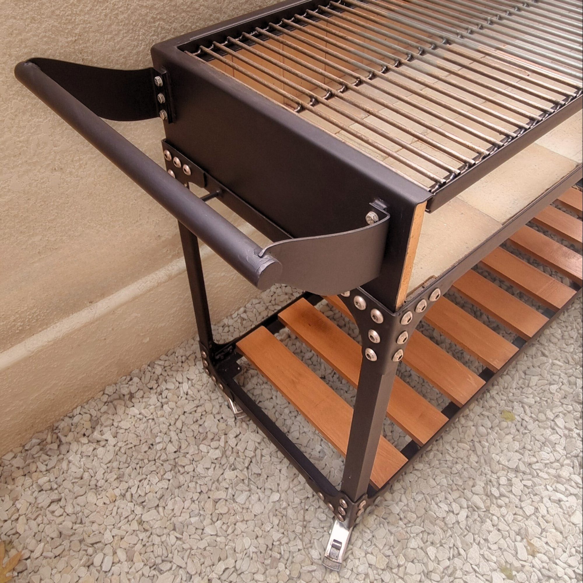 Toro | Open fire Monster Asado