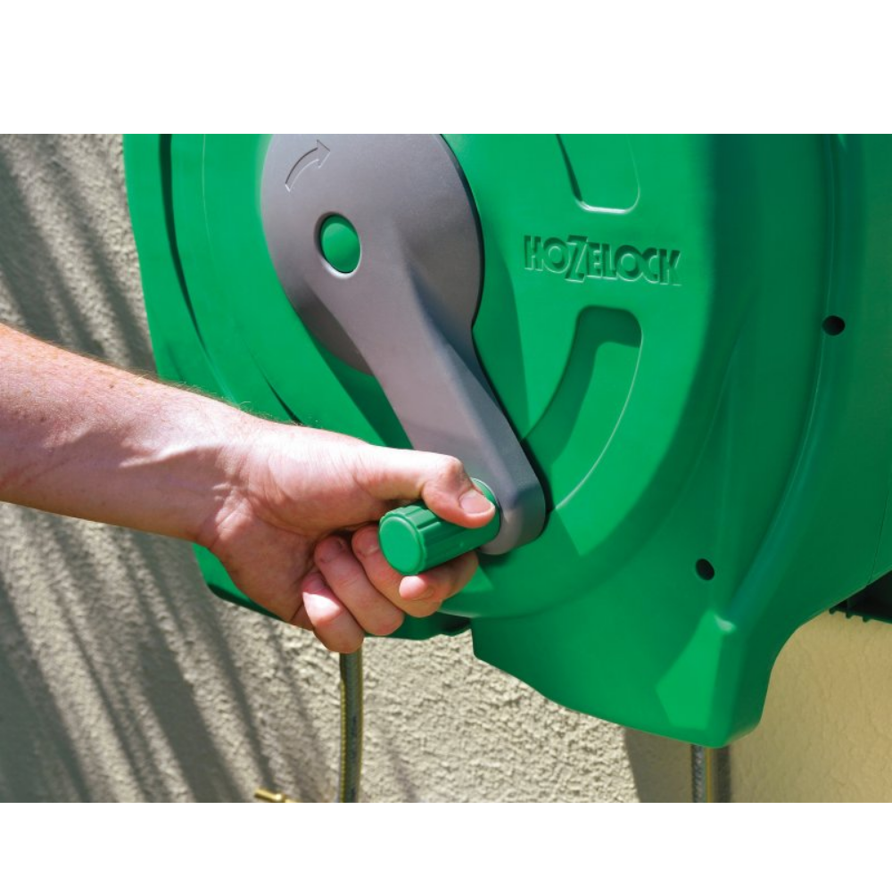 Wall-Mounted Fast Hose Reel with 40M Hose - Hozelock UK Fast Reel Heavy Duty