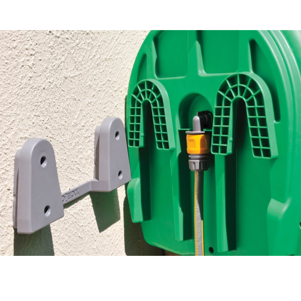 Wall-Mounted Fast Hose Reel with 40M Hose - Hozelock UK Fast Reel Heavy Duty