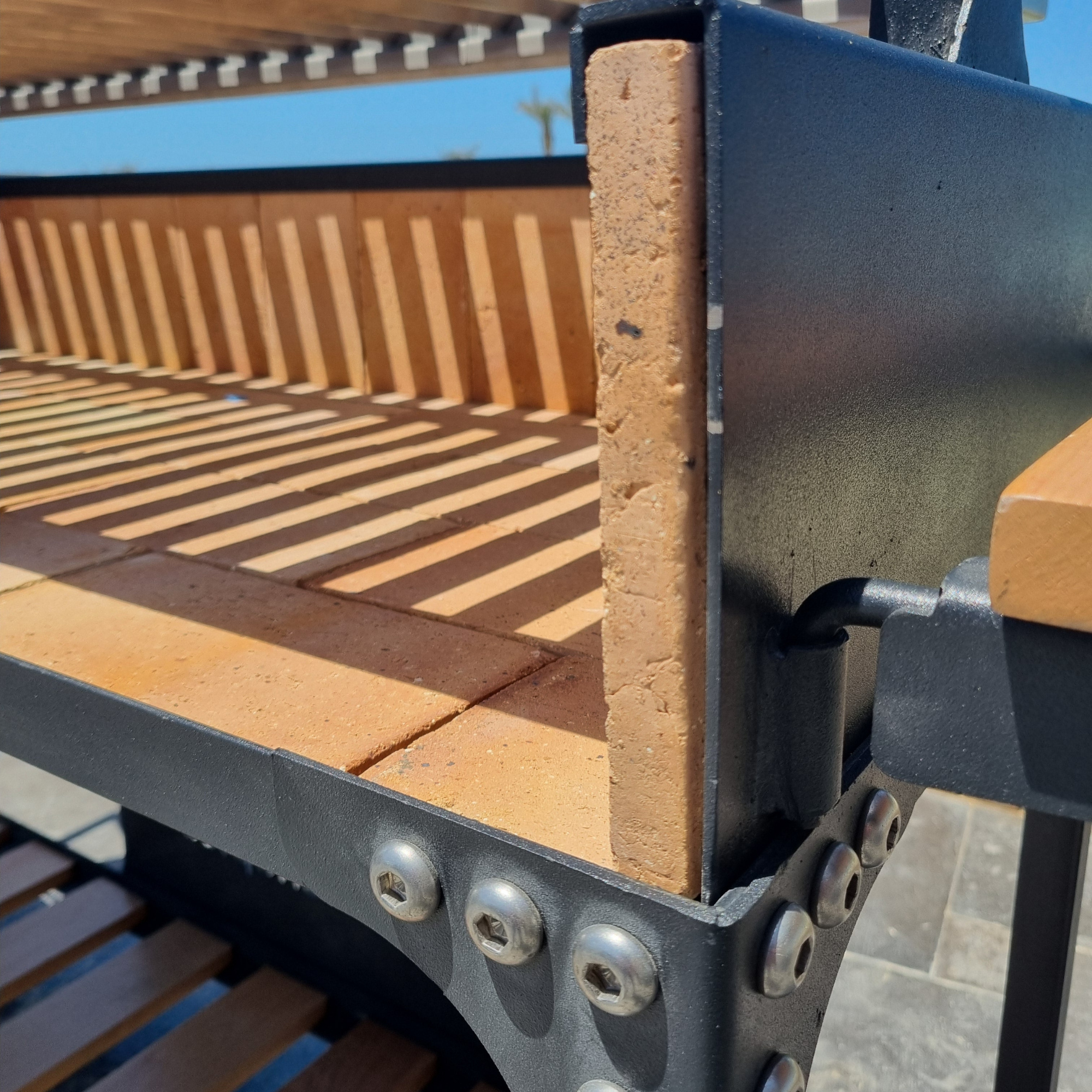 Toro | Santa Maria Monster Grill