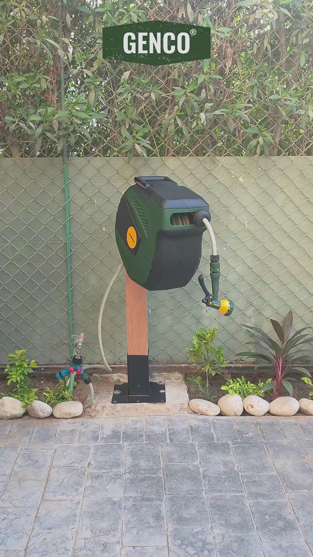 Load video: Automatic Retractable Hose Reel - 15m