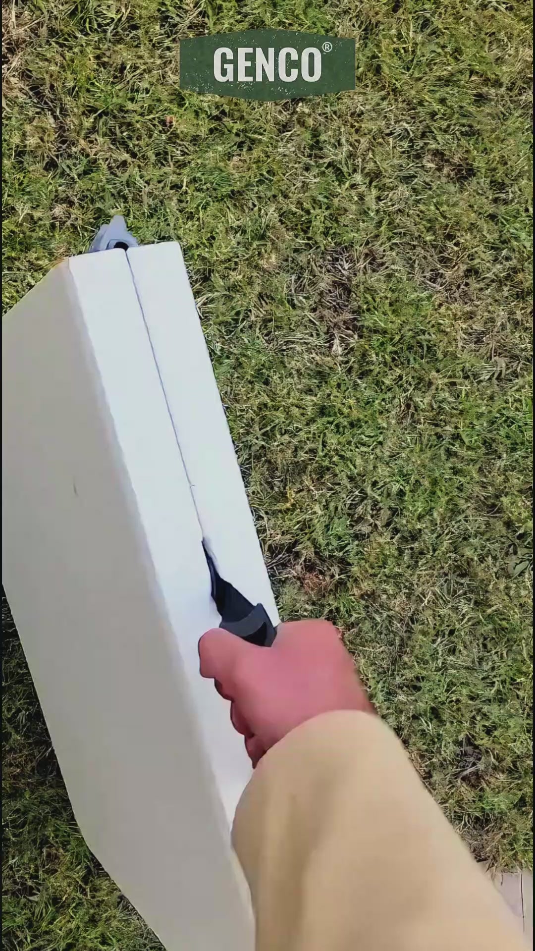 Load video: 120x60cm Heavy-Duty Portable Folding Table